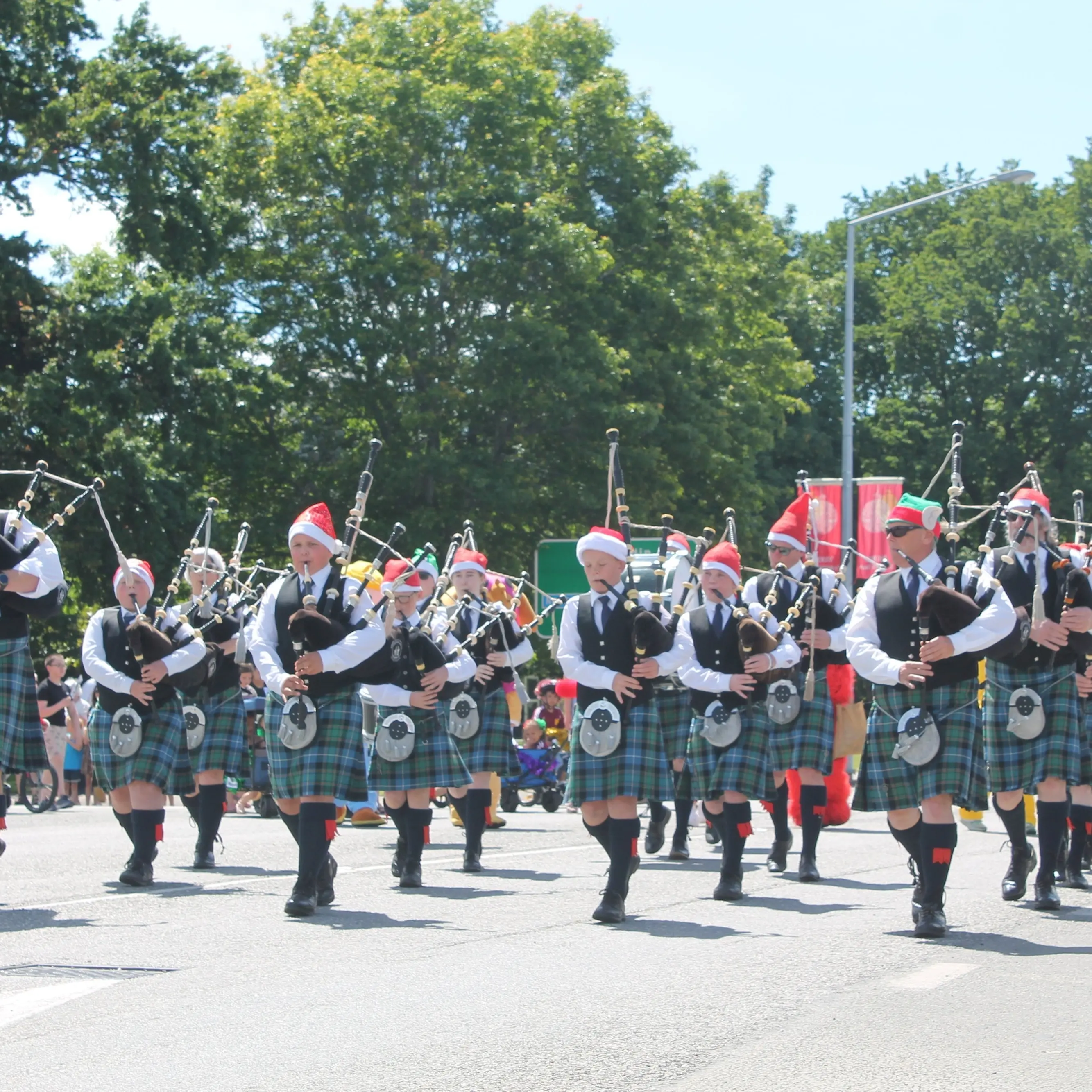 Piping up for global contest
