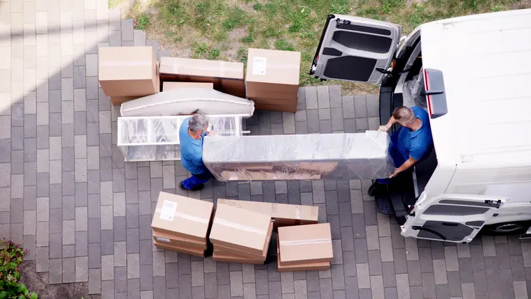 ‘Stupid f******’ idiot’: Delivery driver gets $32k for unjustified dismissal