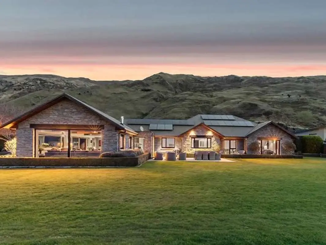 Steve Hansen sells his Wānaka home for $7.3m