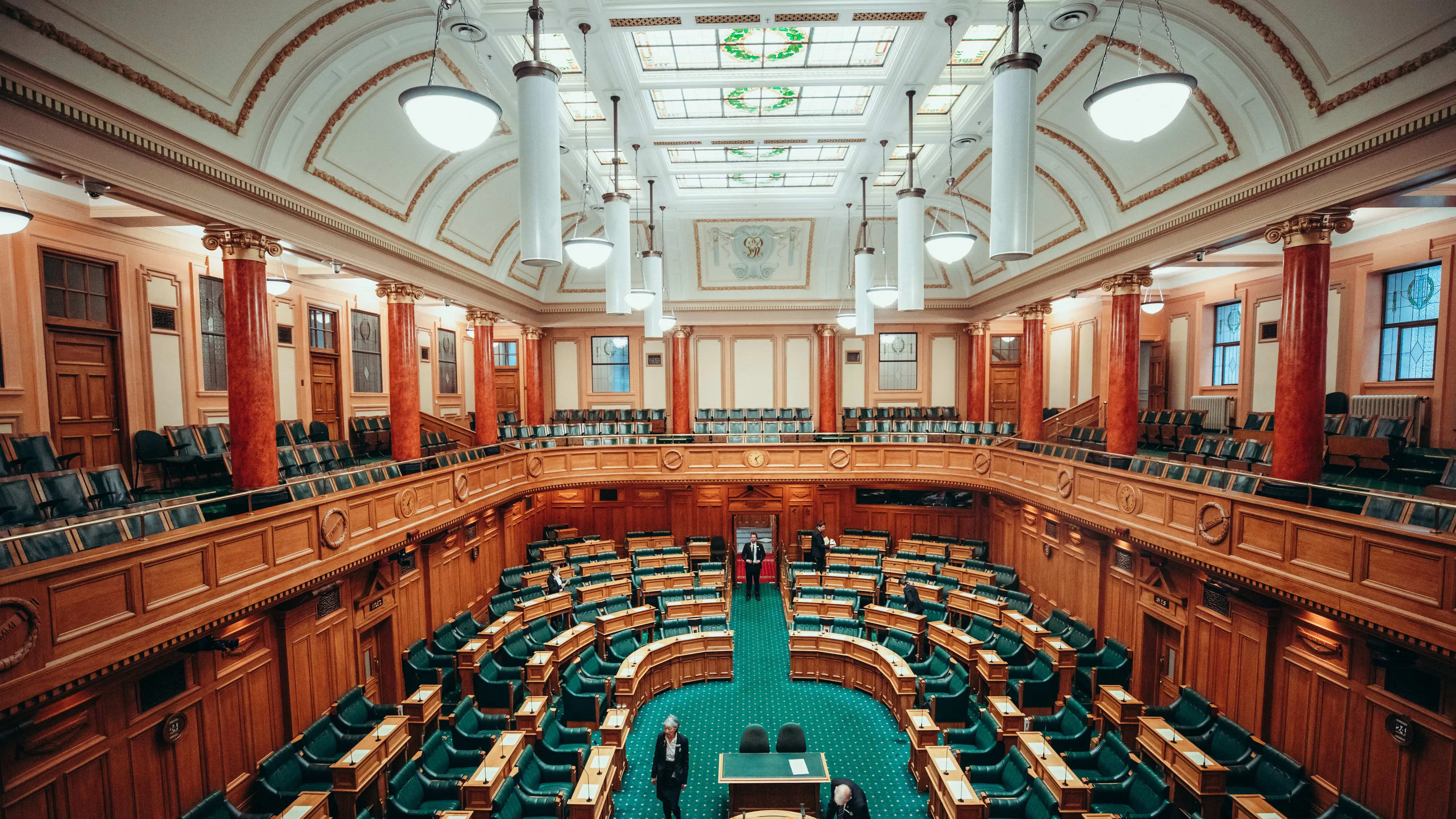 Greens surge in latest poll, Opportunity hold balance of power