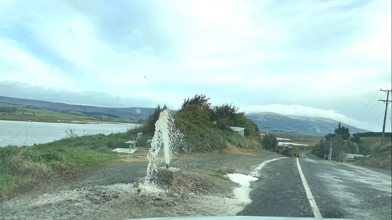 Sewage spews on to road, private properties after pipe vandalised in Waihola