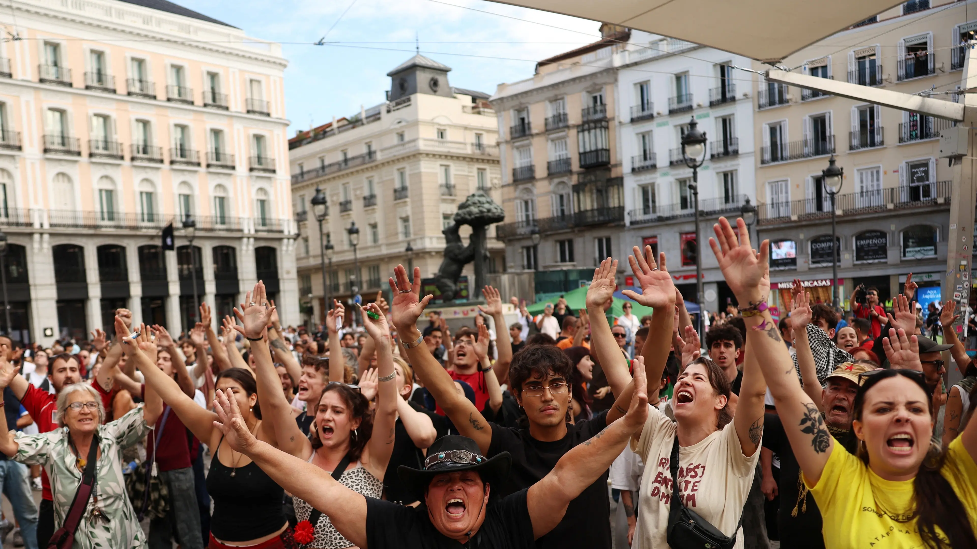 Spain proposes ban on evictions