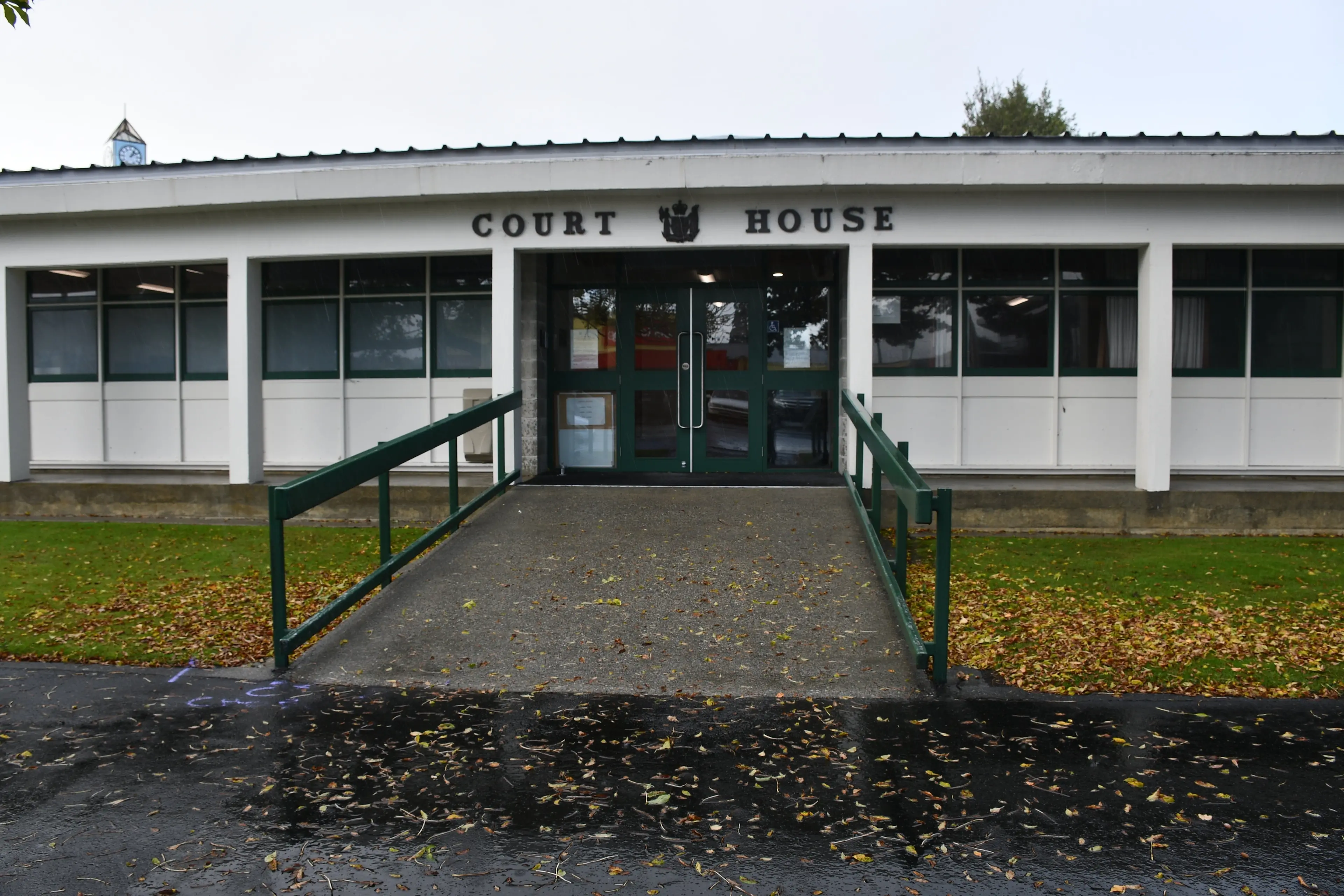 Man arrested after assault outside Gore District Court