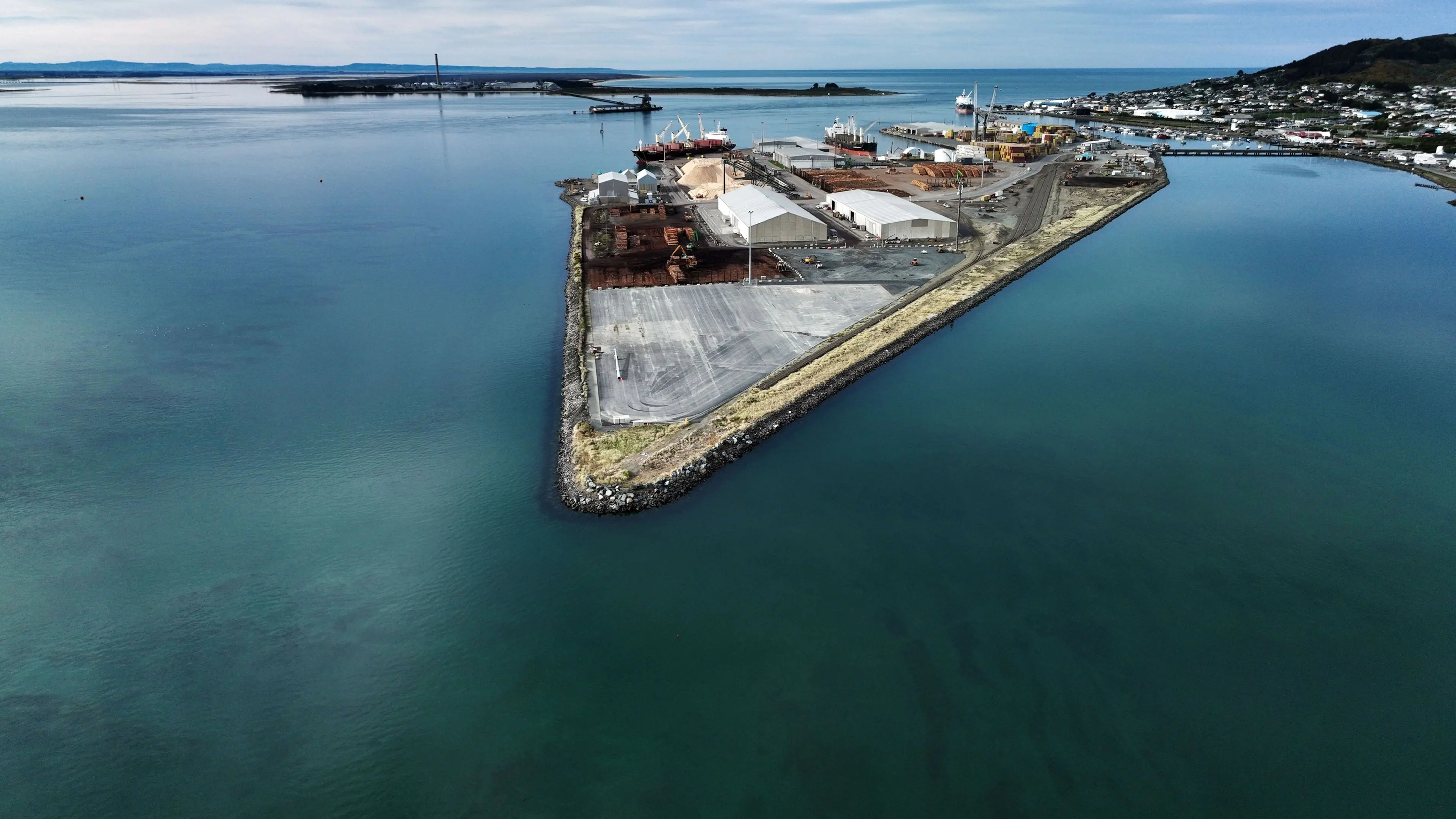 Partial sell-down of $30m in Bluff port shares still gives Environment Southland controlling interest
