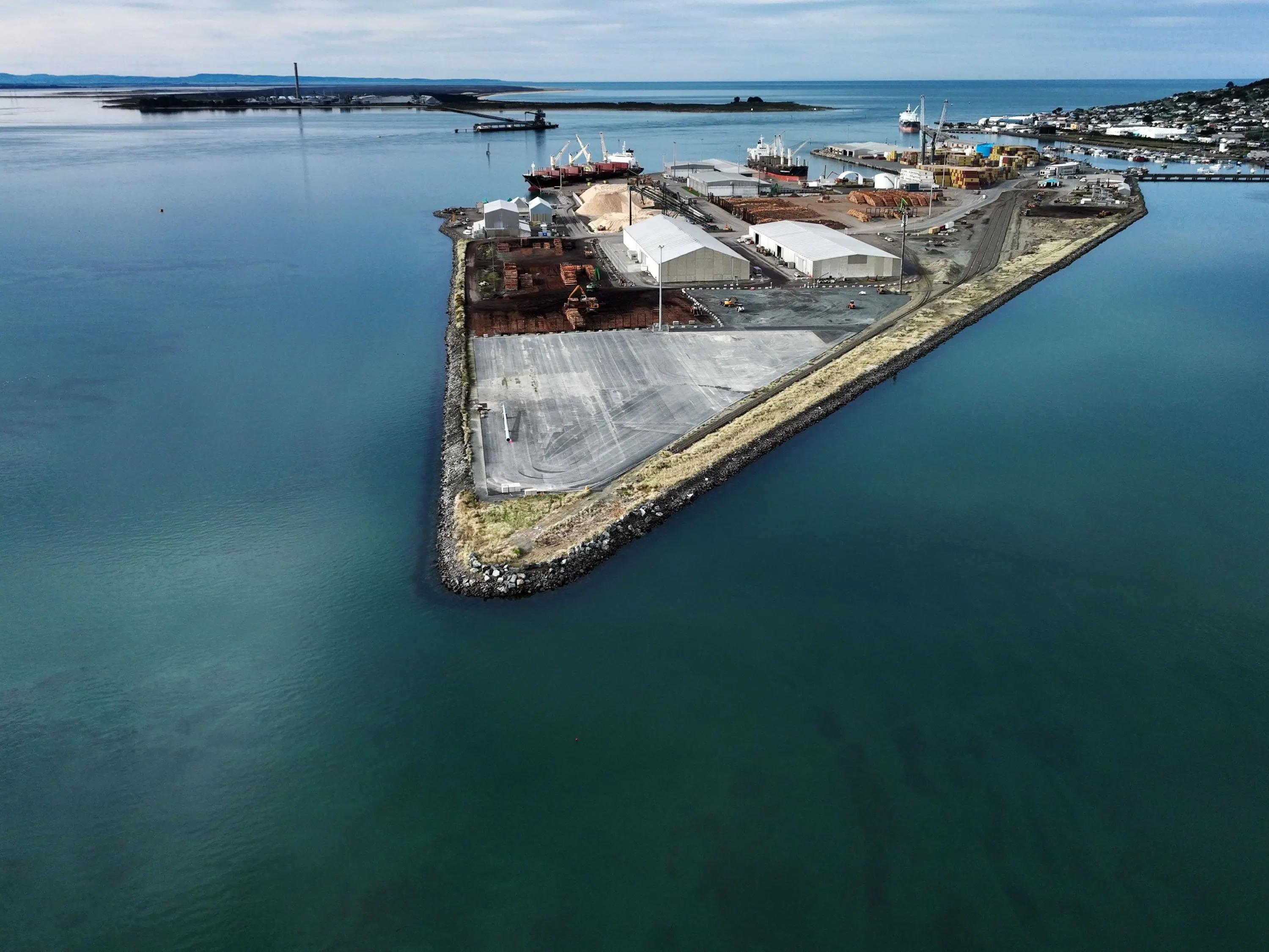 Partial sell-down of $30m in Bluff port shares still gives Environment Southland controlling interest