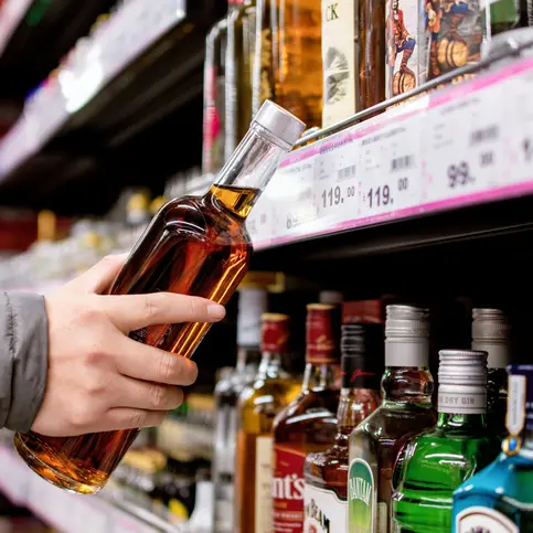 ‘Real concern’: Queenstown company caught selling alcohol to a minor a third time