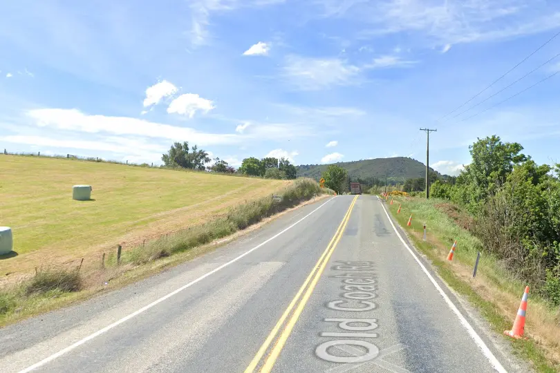 The crash happened in Old Coach Rd, on State Highway 93, between Clinton and Mataura. Photo: Google Maps