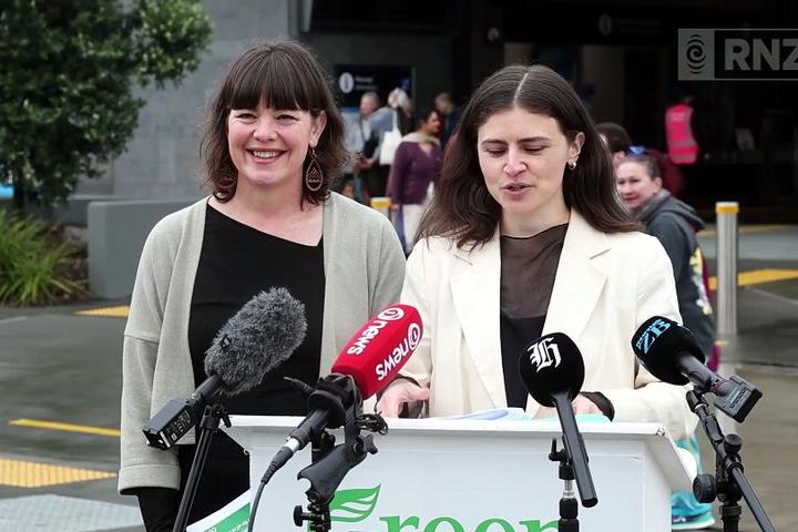 Greens pledge fast, free and affordable public transport