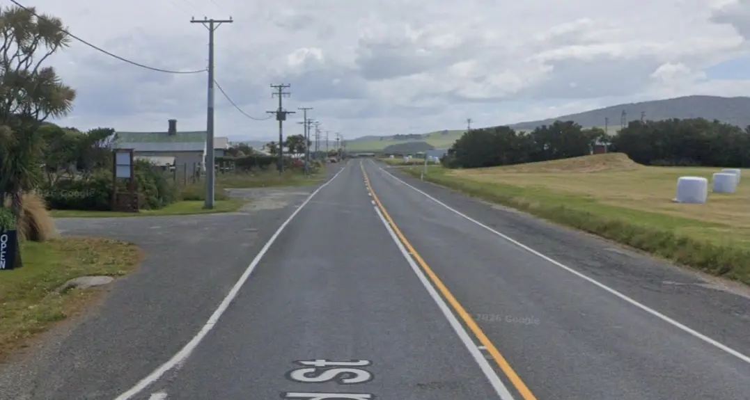 Southland highway reopens after critical injury crash