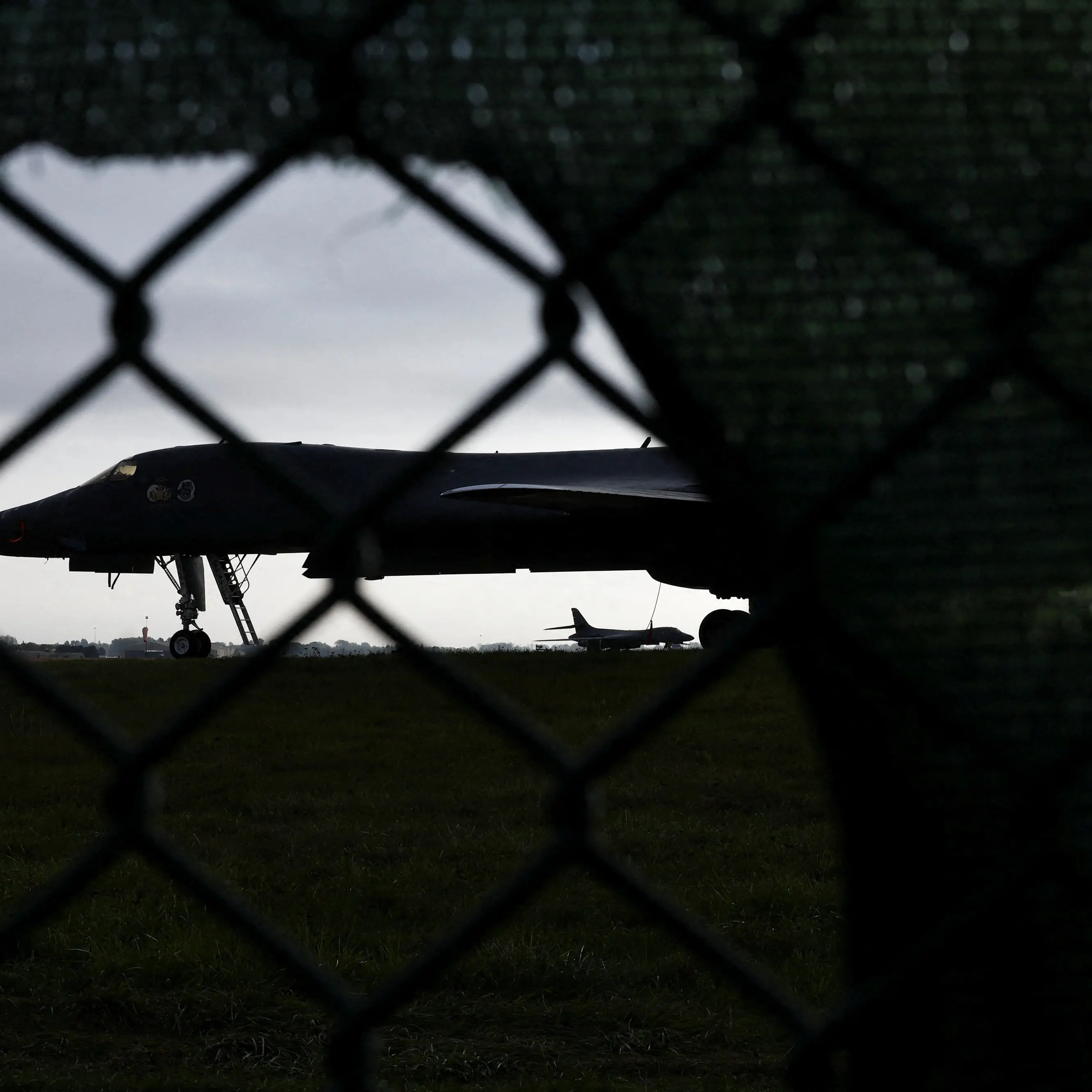 US removes bombers from UK air base amid security concerns