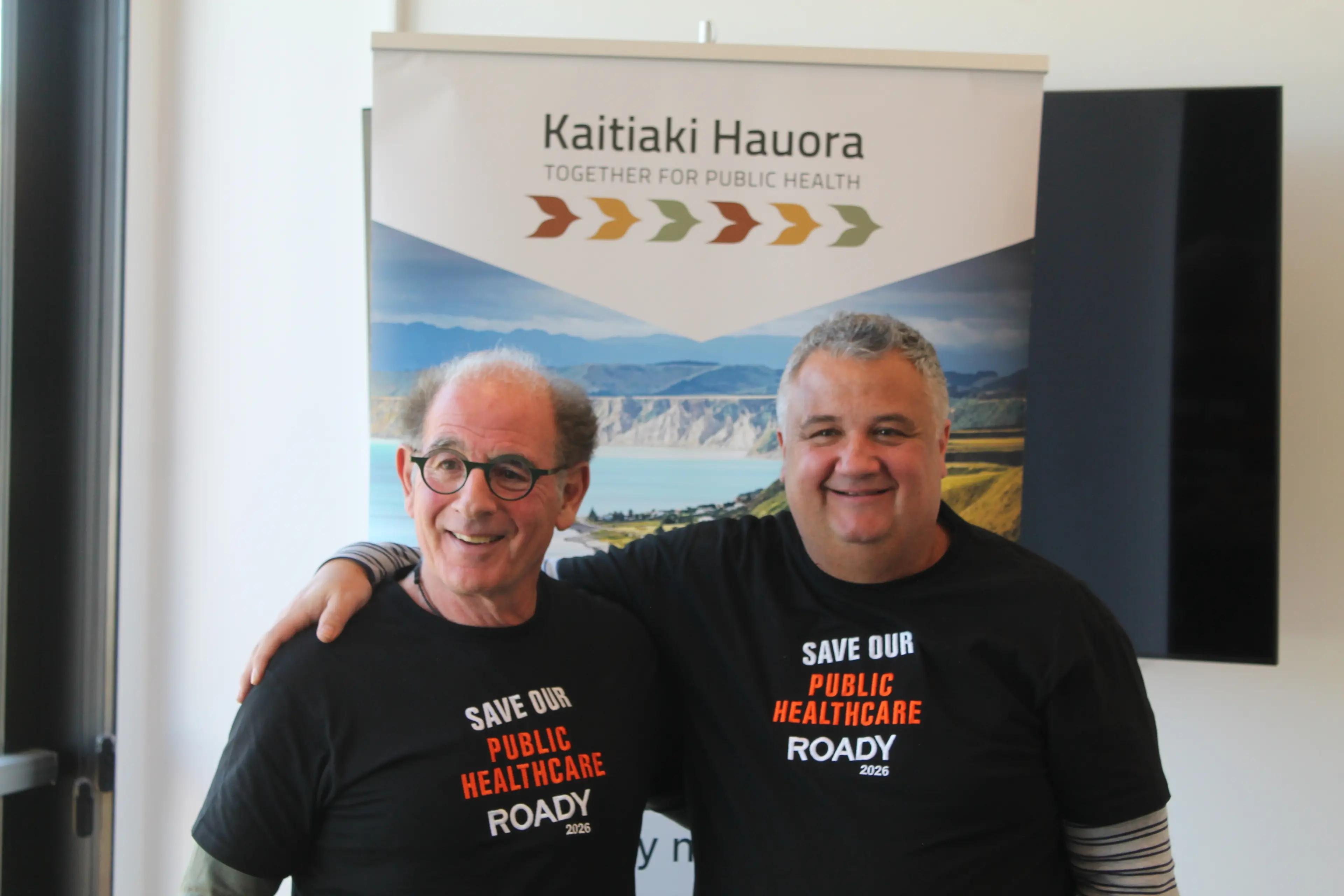 Kaitiaki Hauora spokesman Dr David Galler (left) and Patient Voice chairman Dr Malcolm Mulholland at their Save our Public Healthcare Roady event in Gore, where they talked about the various problems in the healthcare industry. Photo: Gerrit Doppenberg