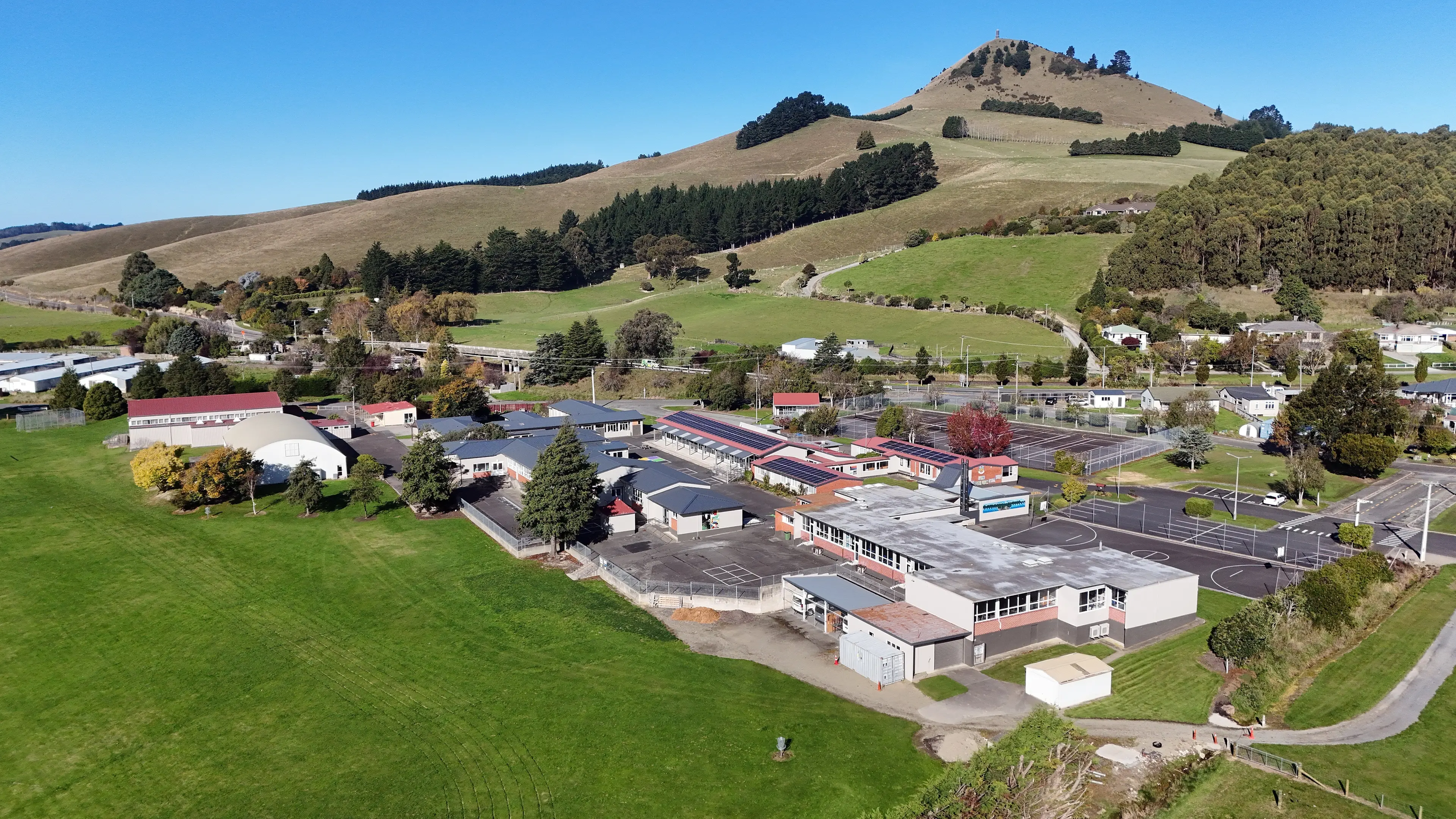 Otago school at centre of student ‘sextortion’ allegation revealed