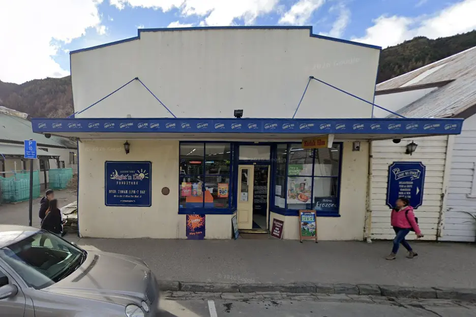 <p>Arrowtown Night 'n Day. File photo: Google Maps&nbsp;</p>\\n