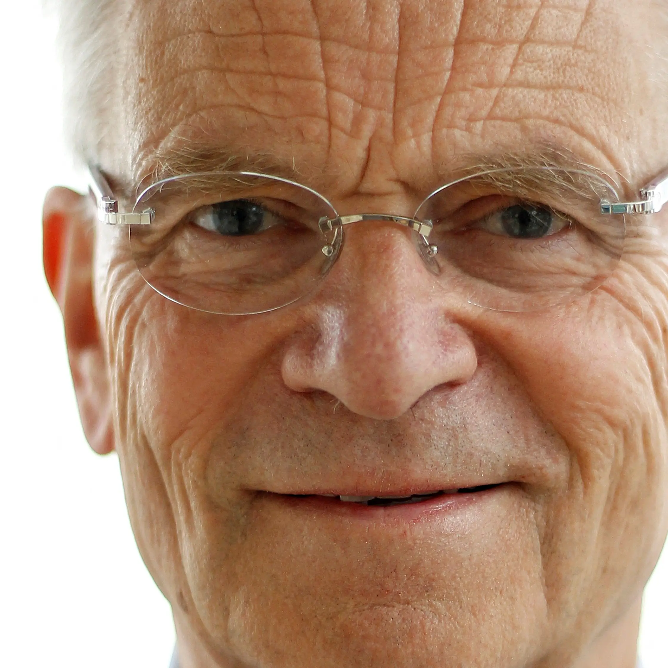Jeffrey Archer, best-selling author and politician, dies aged 86