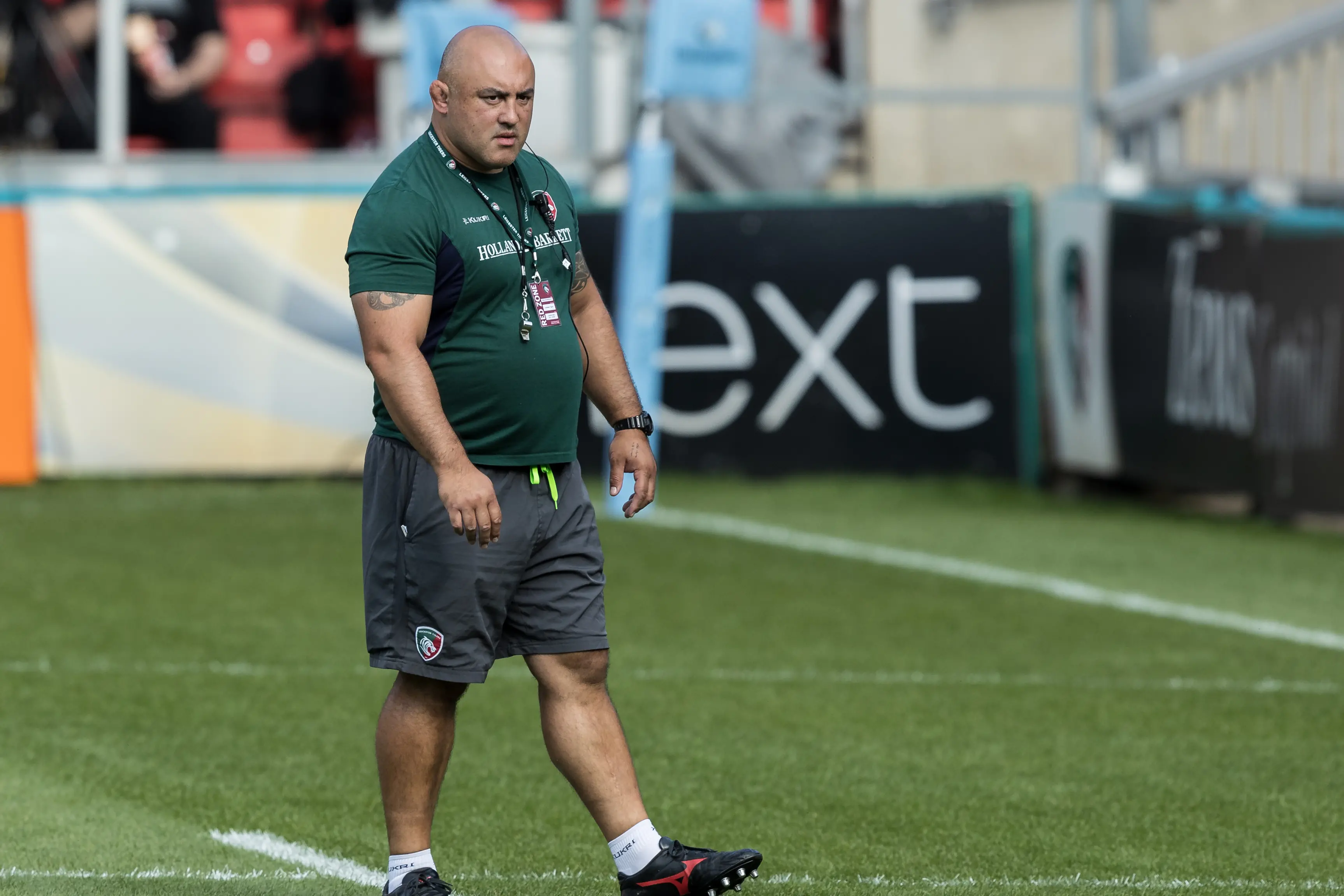 Highlanders appoint well-travelled former hooker as scrum coach