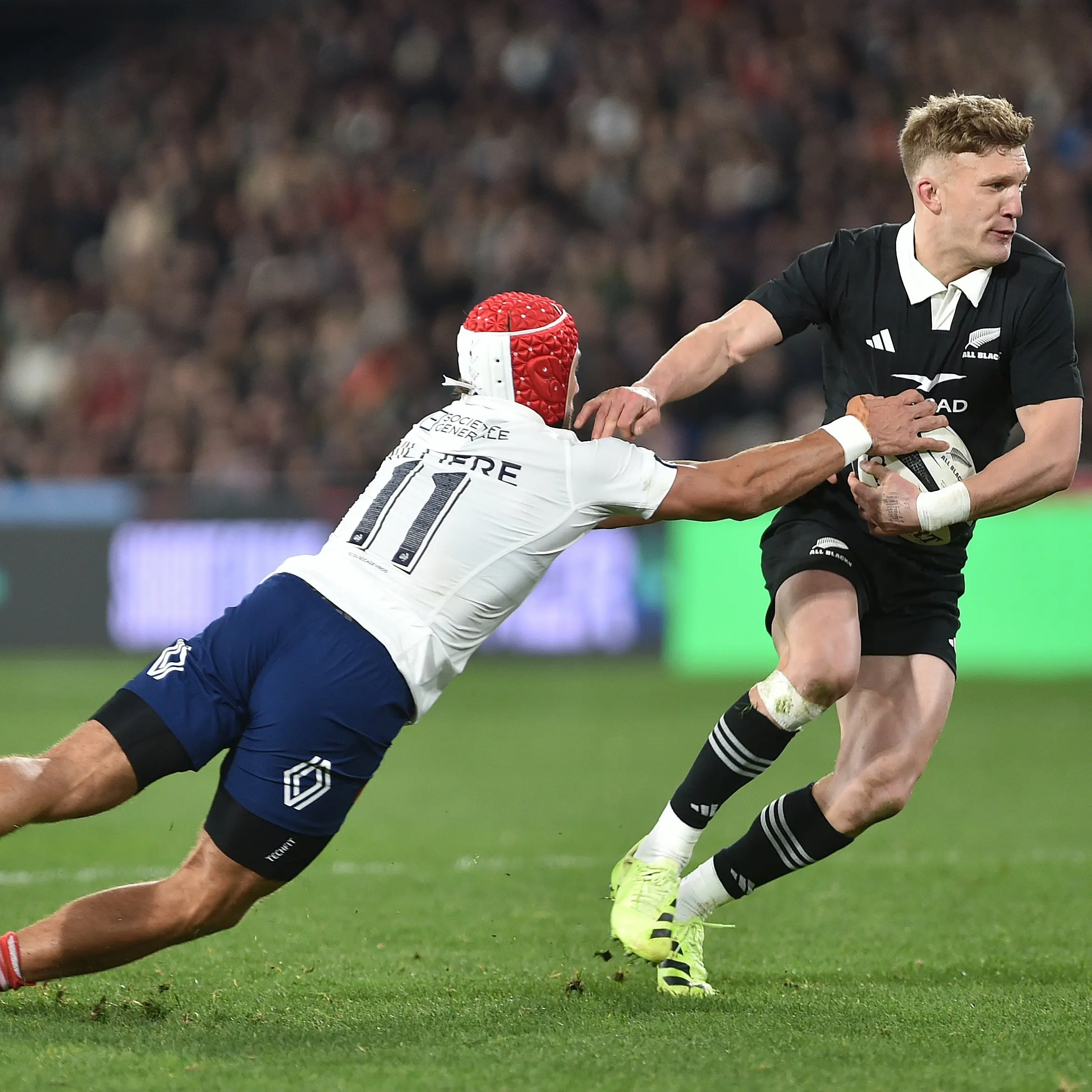 McKenzie to start at first five for All Blacks