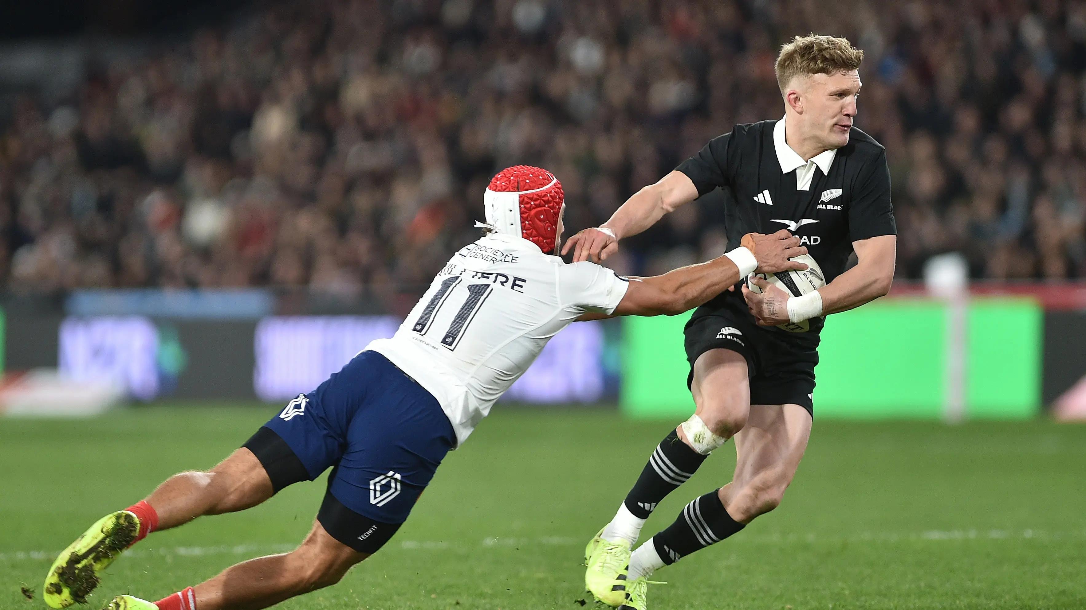McKenzie to start at first five for All Blacks