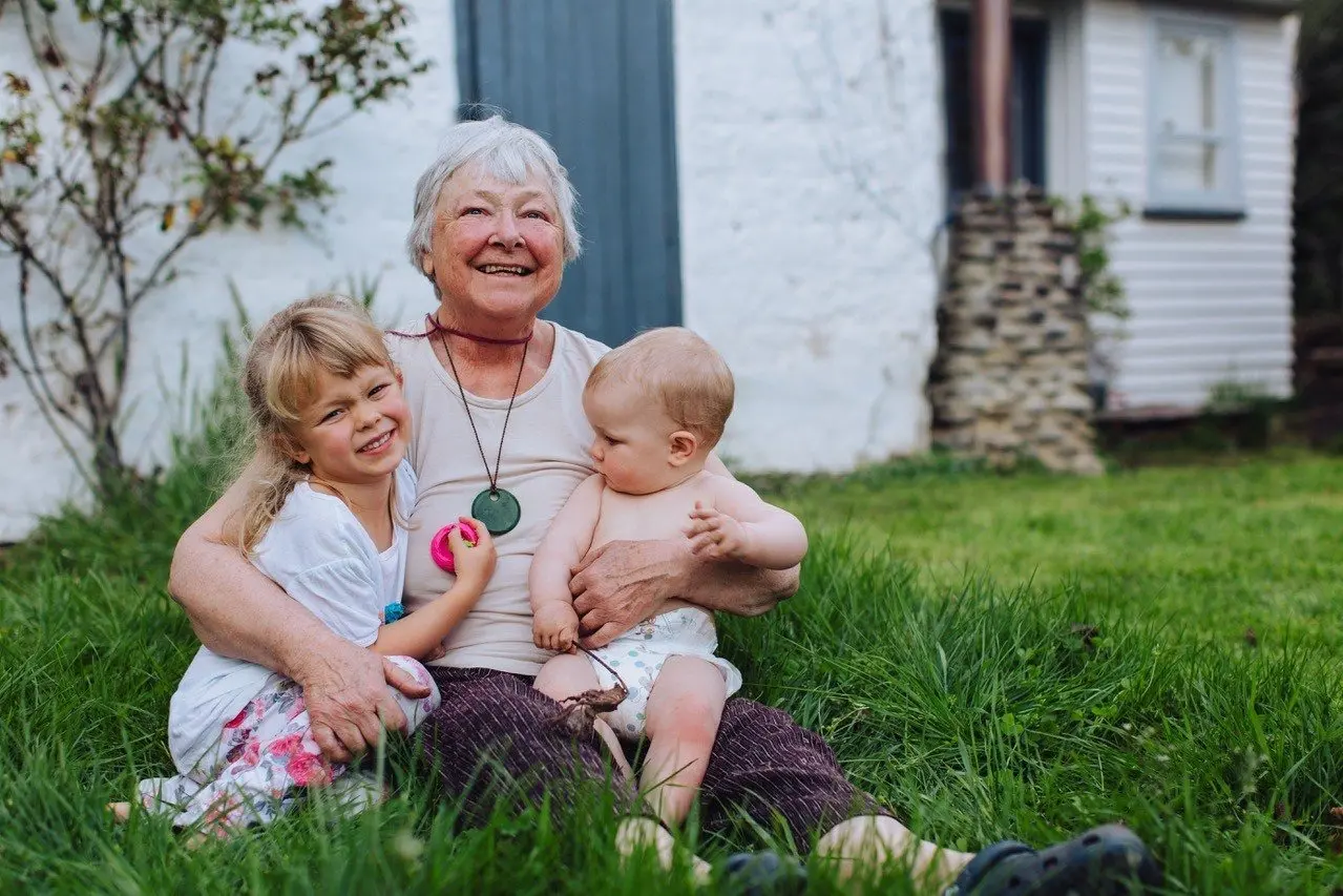 OBIT. Wendy Harrex with her grandchildren, Daisy and Raffy Dickson. [Photo Isabella Harrex]