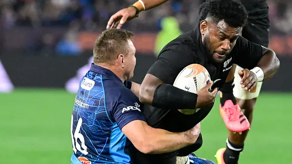 Tavatavanawai still in the frame, says Rennie