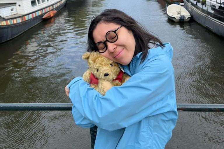 A bear, a daughter and a link to dad