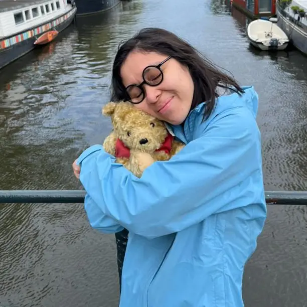 A bear, a daughter and a link to dad
