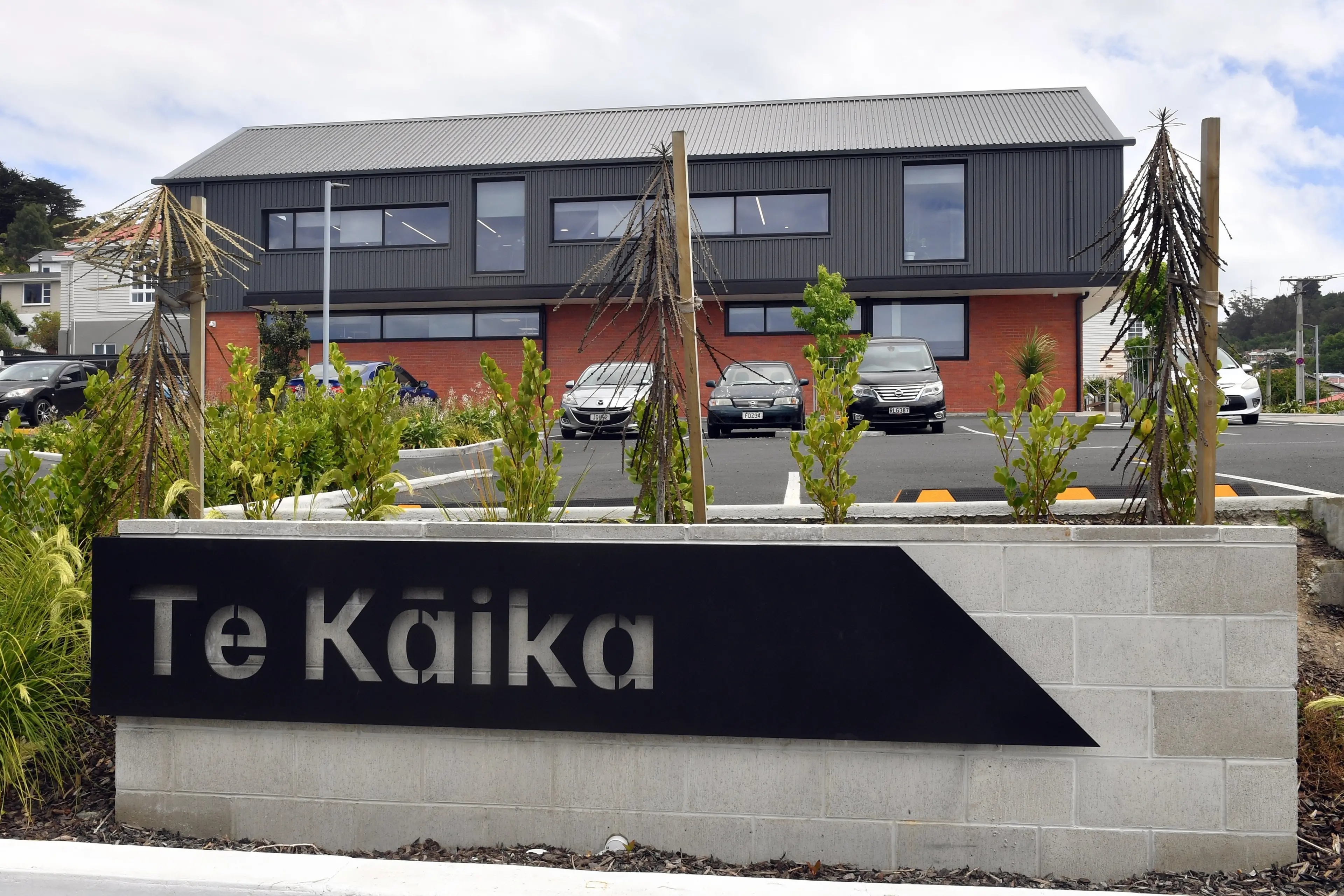 Te K\\u0101ika\\'s revenue from government grants and contracts dropped by nearly $4m in the last year. Photo: Stephen Jaquiery