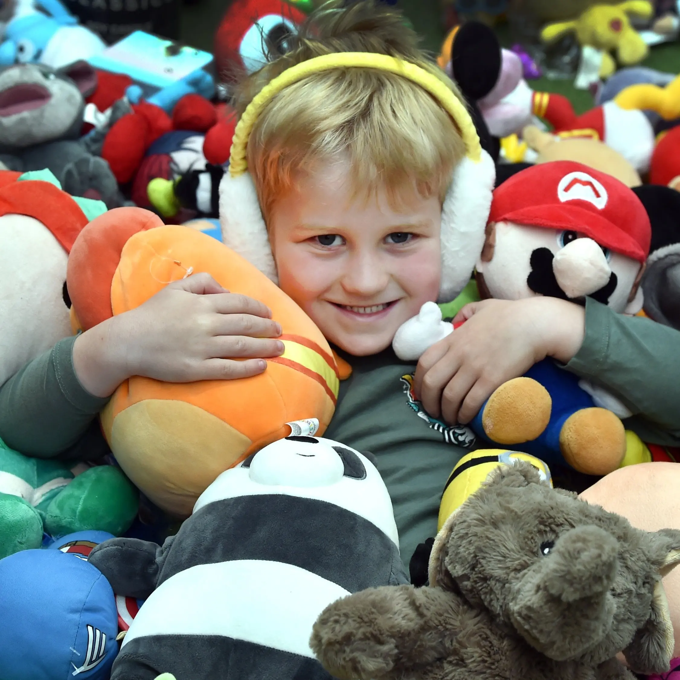 Edgar Centre holds first ‘car boot sale’