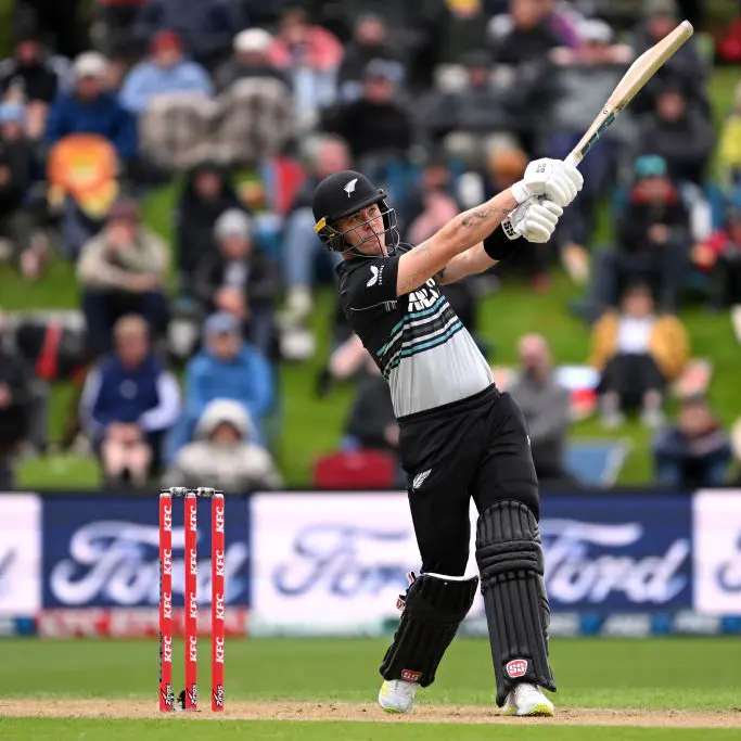 Top names return to Black Caps ODI squad