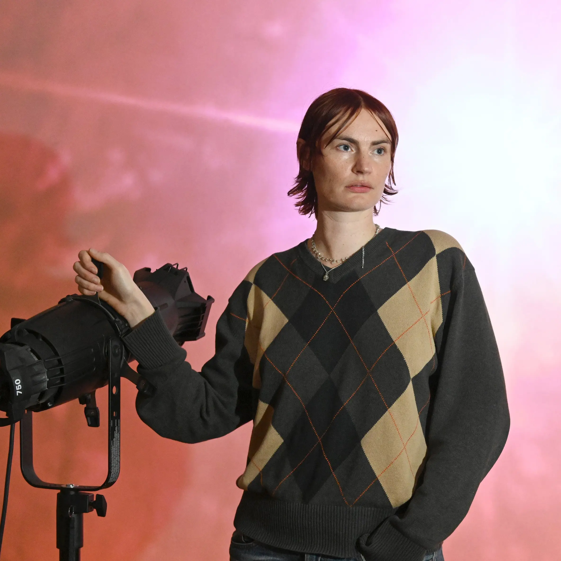 Artistic approach to film-making works within boundaries for Germany-based artist
