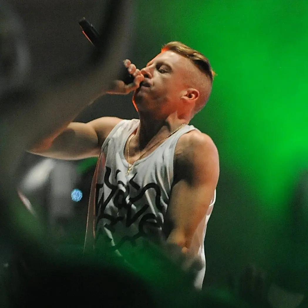 Business as usual? Macklemore and case of the disappearing public sphere