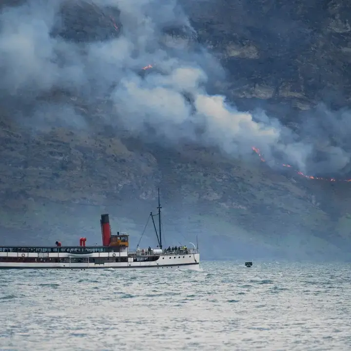 Wind whips up Walter Peak fire hotspots