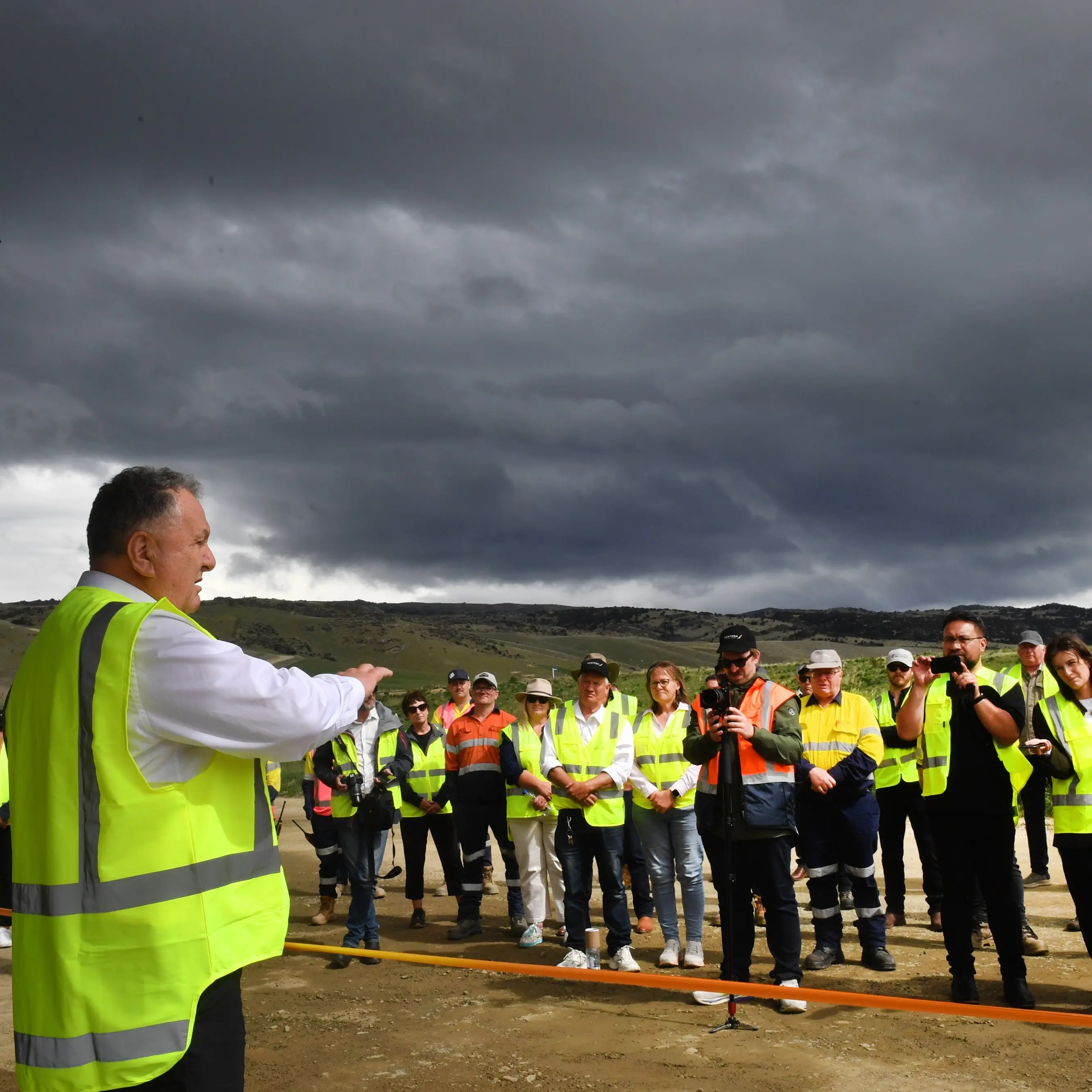 Fast-track changes likely if mining decisions unfavourable: Minister