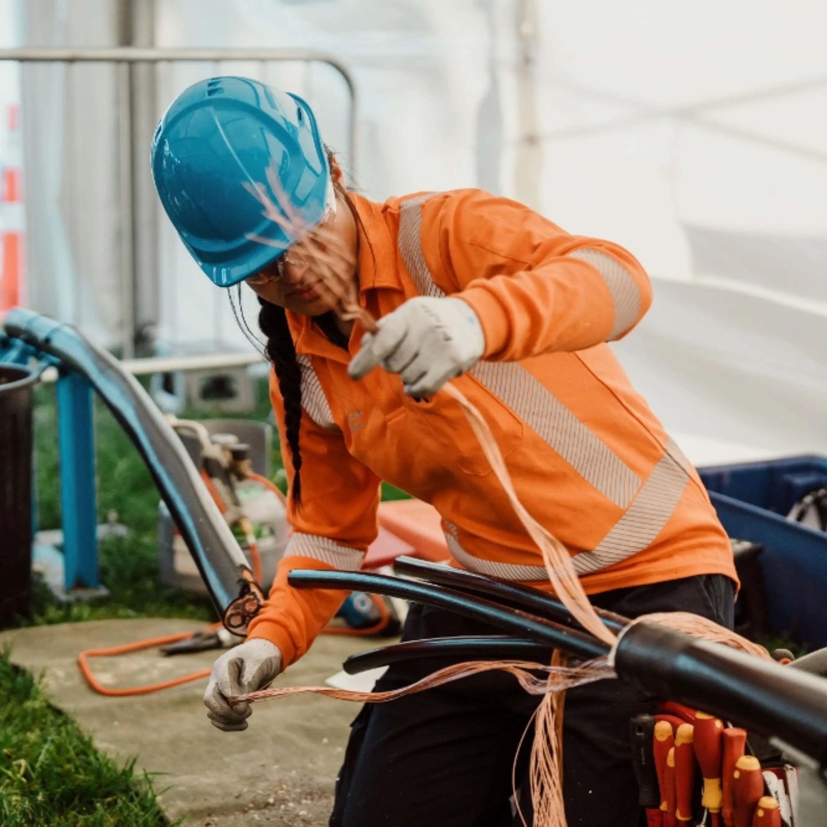 Trainee cable jointer Tia defending national title