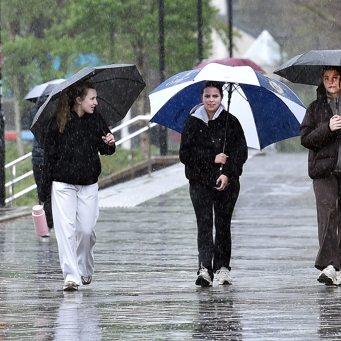 Umbrella academy on uni grounds
