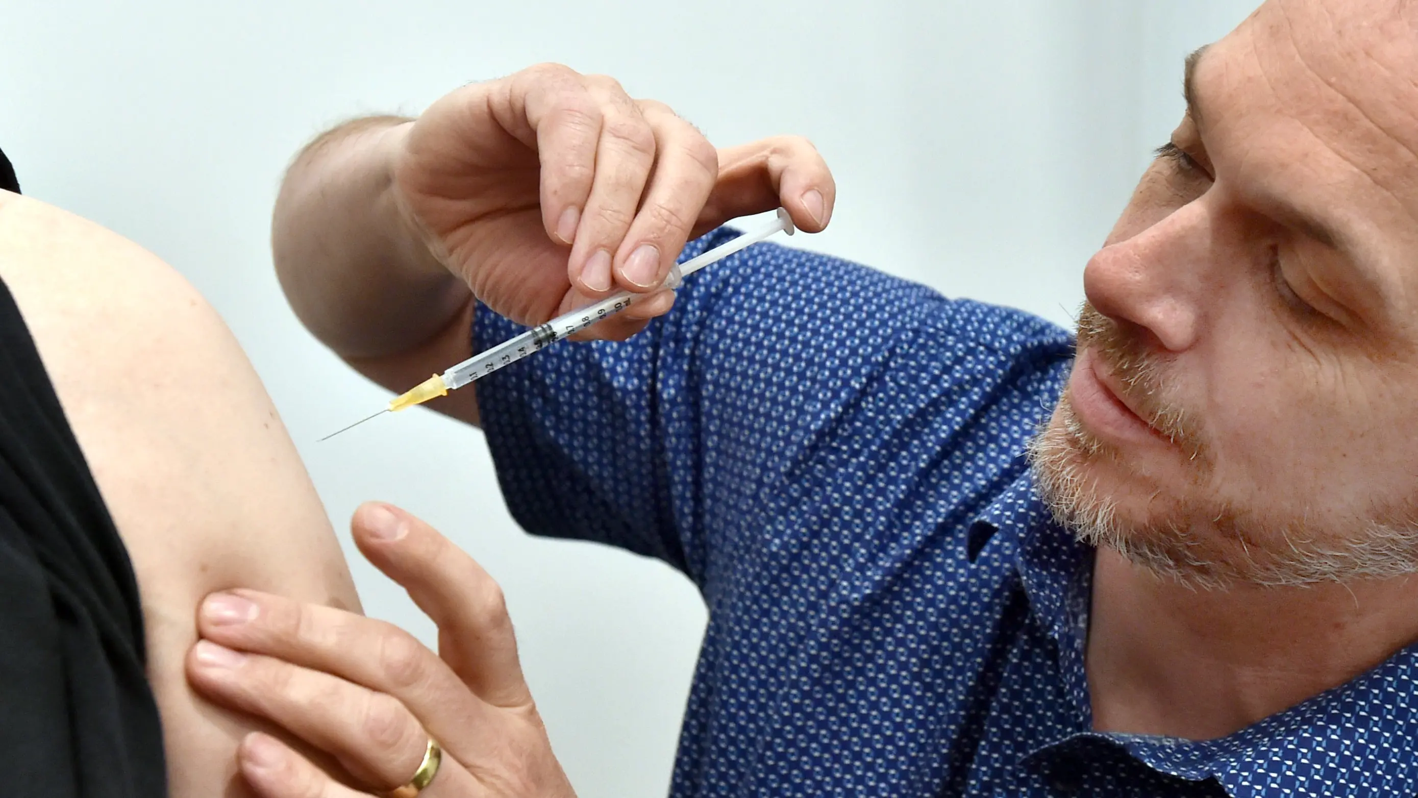 Dunedin meningococcal disease cases prompt vaccination pleas