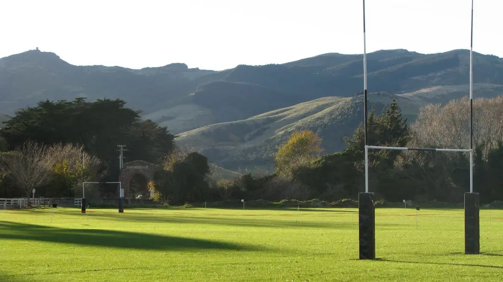 Harbour hoping to establish relationship with visiting Cook Islands team