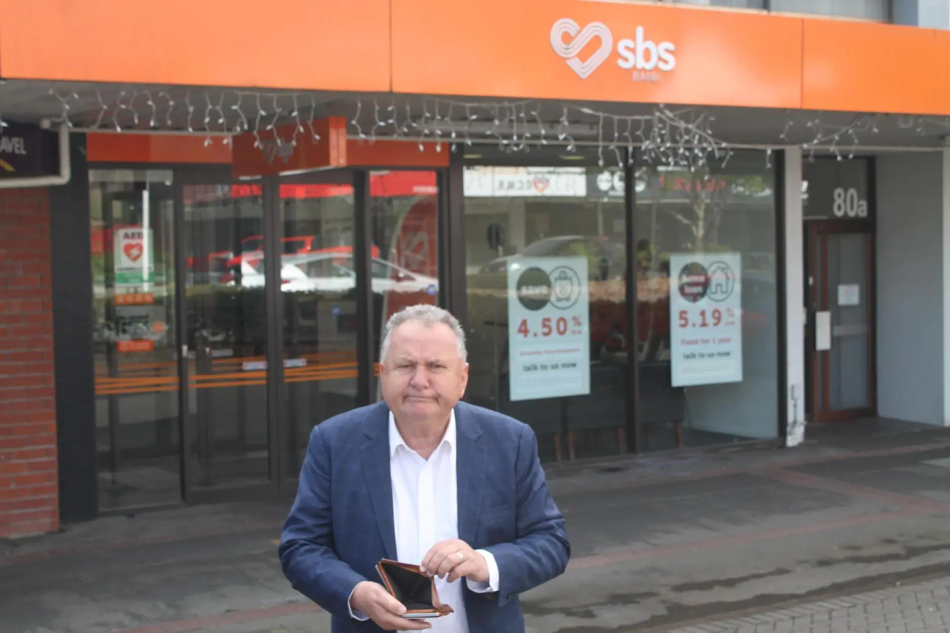 Shane Jones says SBS Bank in Gore should provide cash. Photo: Gerrit Doppenberg