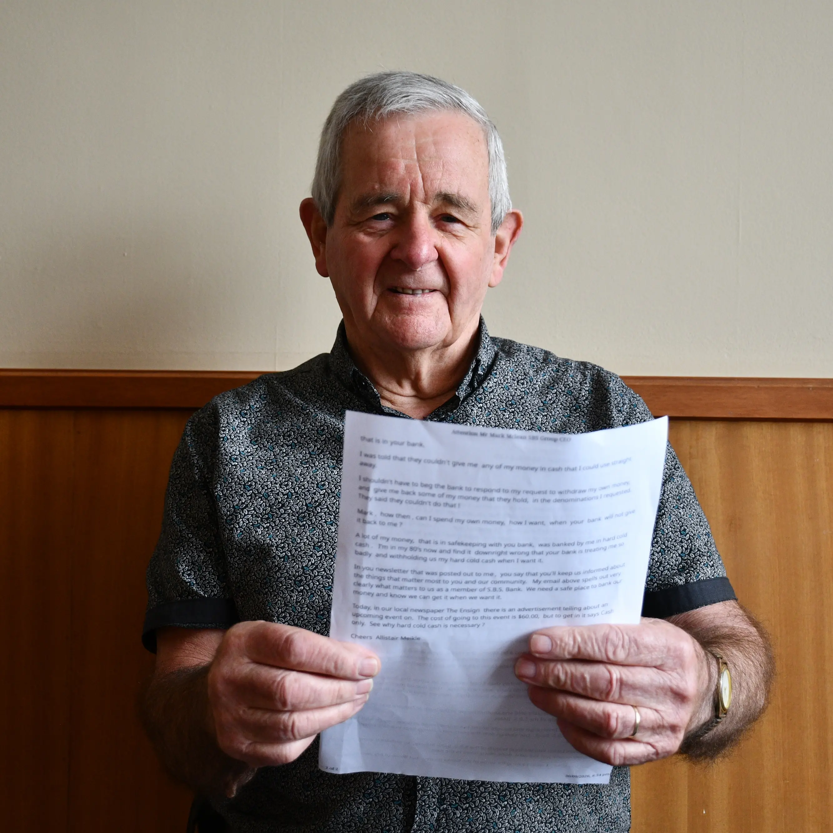 ‘Nothing’s going to change’: Pensioner gets response on Gore bank’s no-cash service