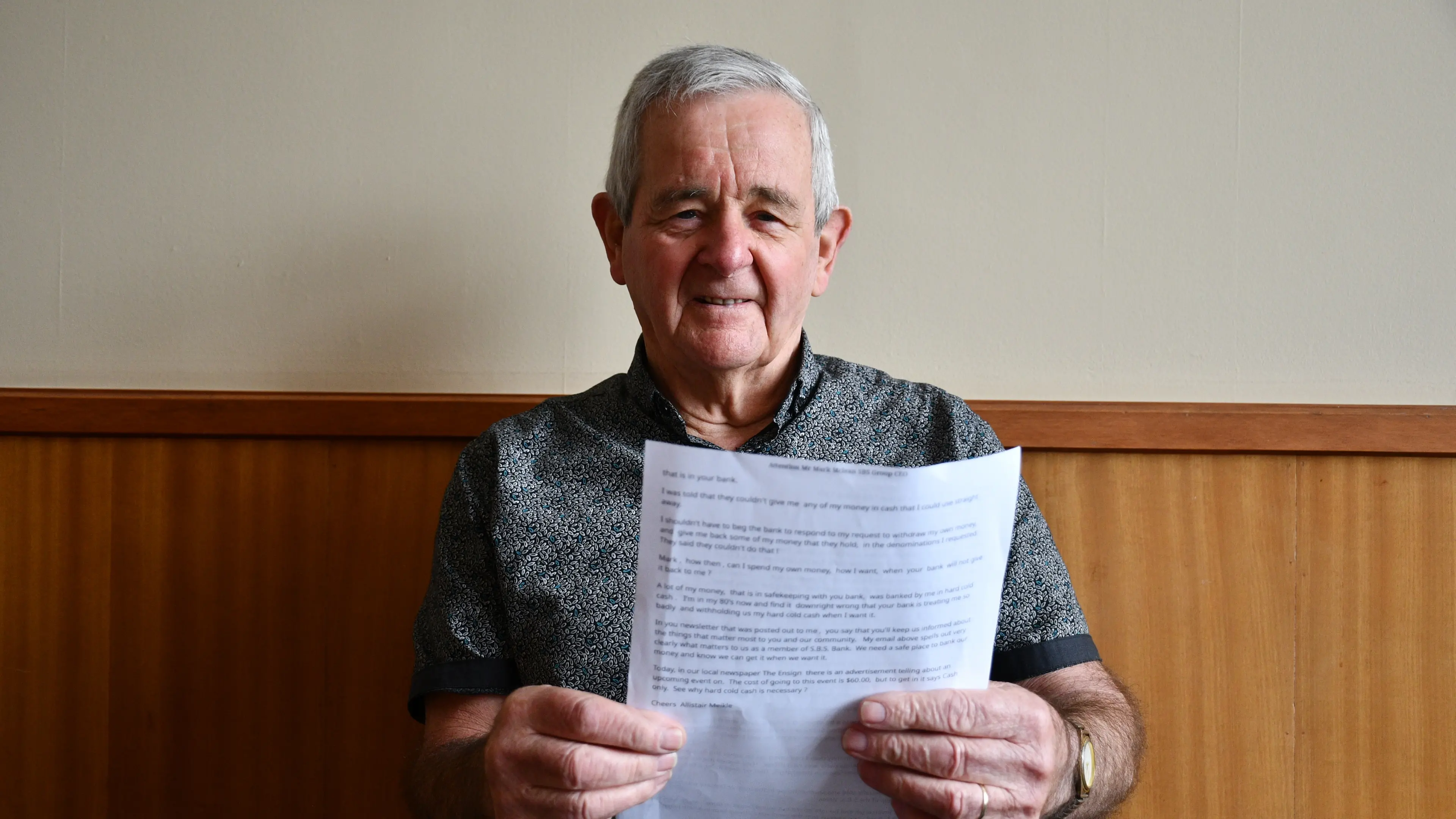 ‘Nothing’s going to change’: Pensioner gets response on Gore bank’s no-cash service
