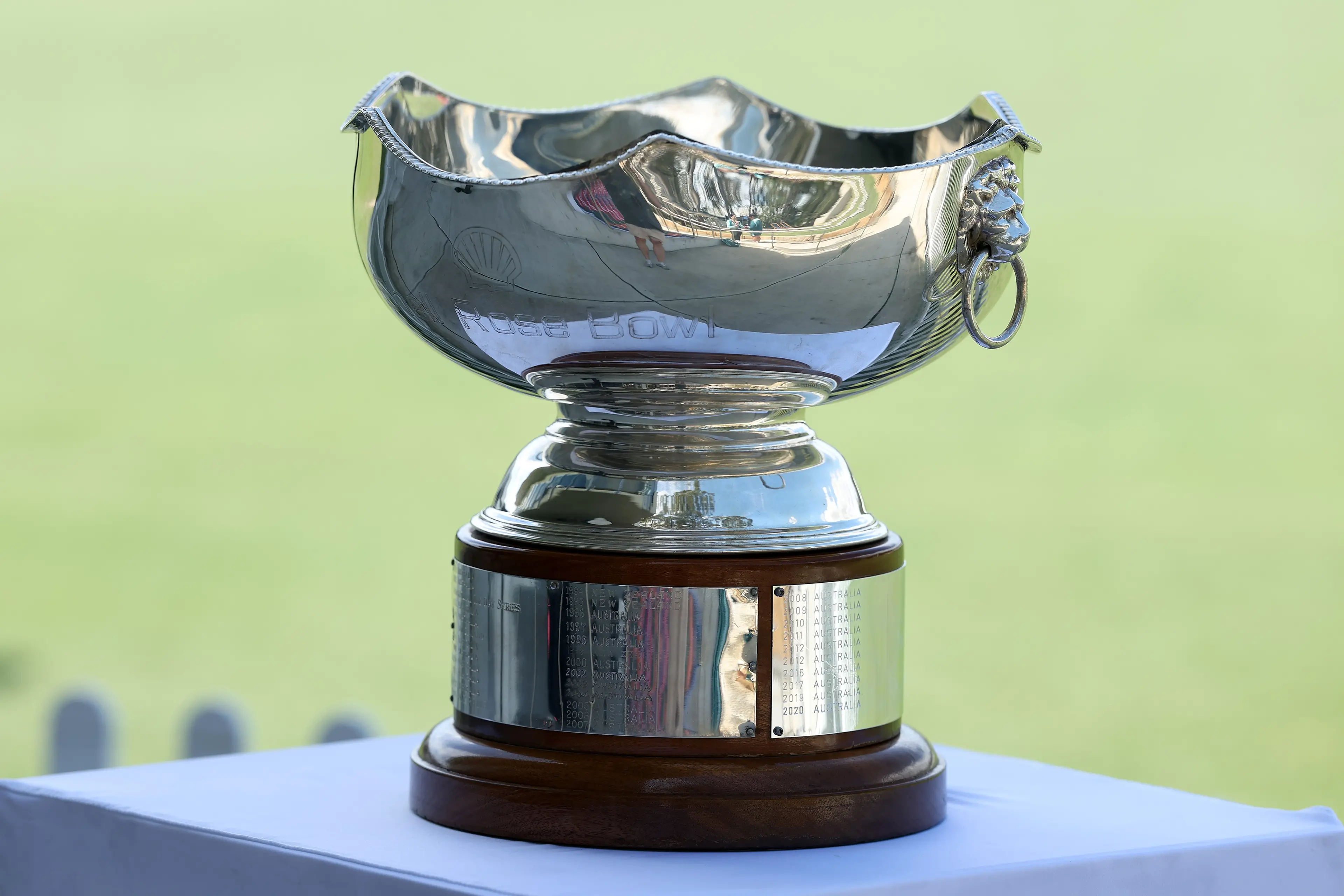 The Rose Bowl Trophy. Photo: Getty Images