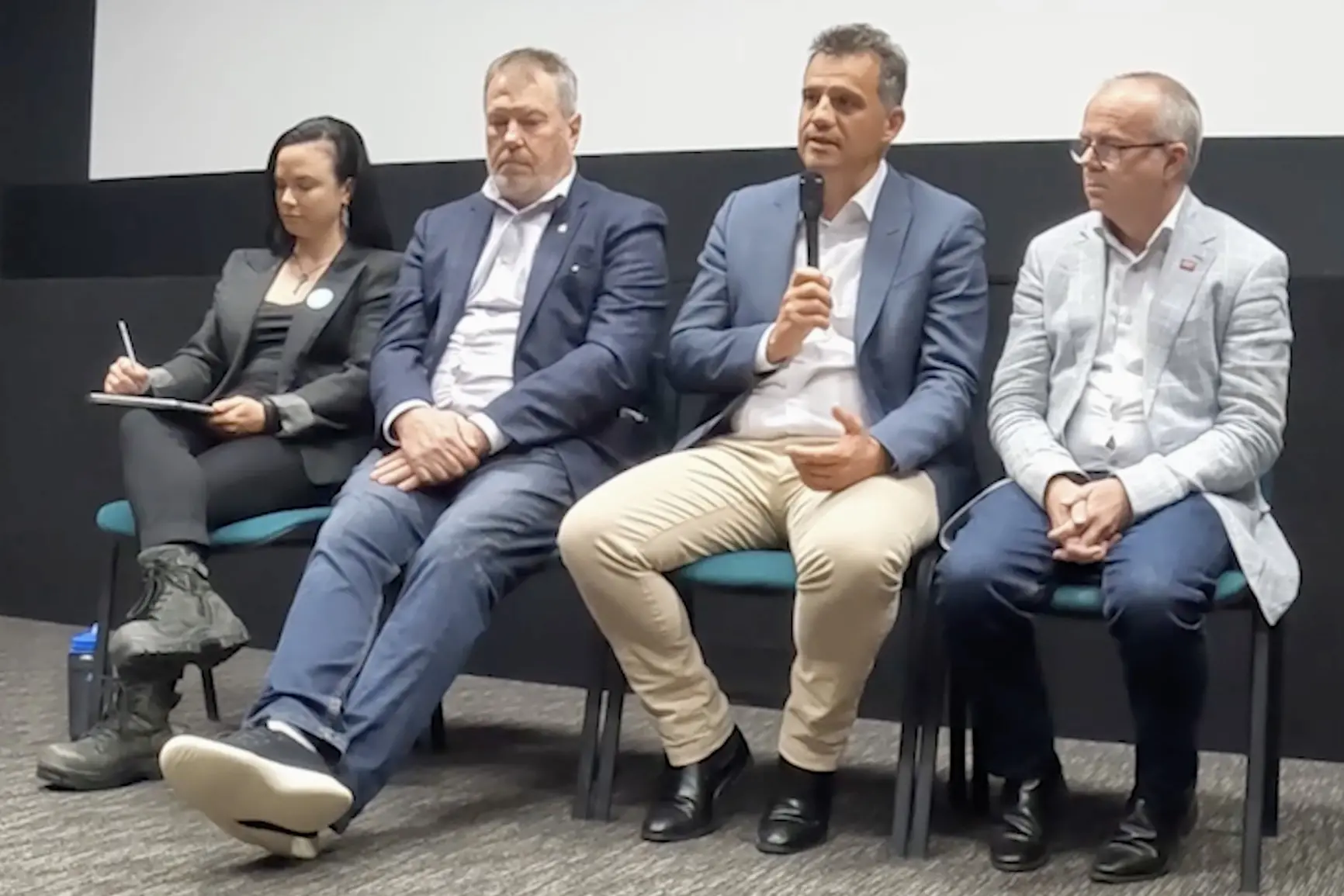 Southland candidates vie for your vote