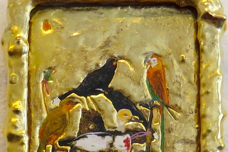 Henry Turner\\'s \"Six Stuffed Birds with Sun\". Photo: James\\nDignan.