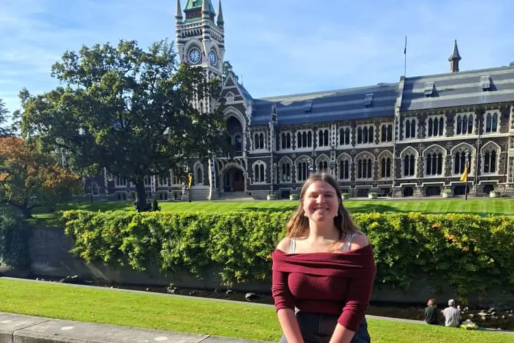 Why many uni students ‘would much rather stay at home’