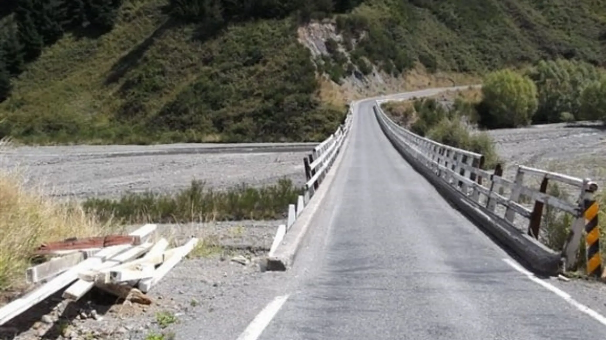 Rates cap could leave roading projects high and dry