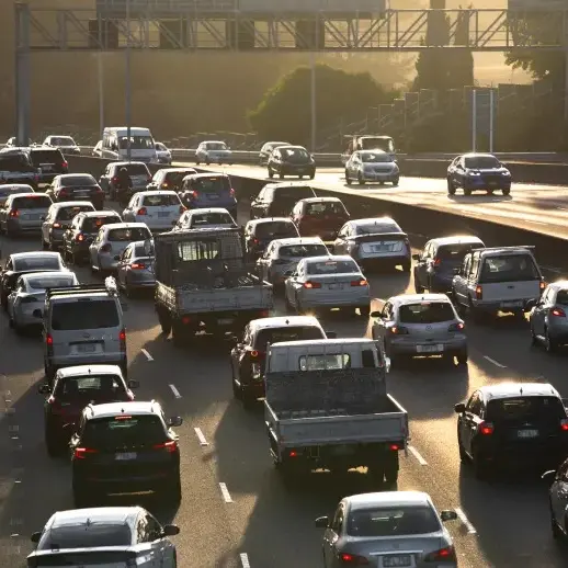 Emissions fall as fuel prices deter Kiwi motorists