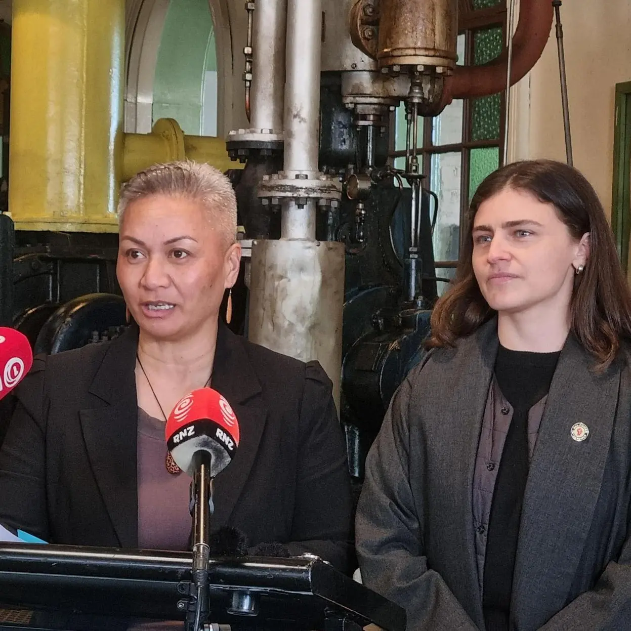 Greens release fiscal plan, promise to increase health spending by $3 billion each year