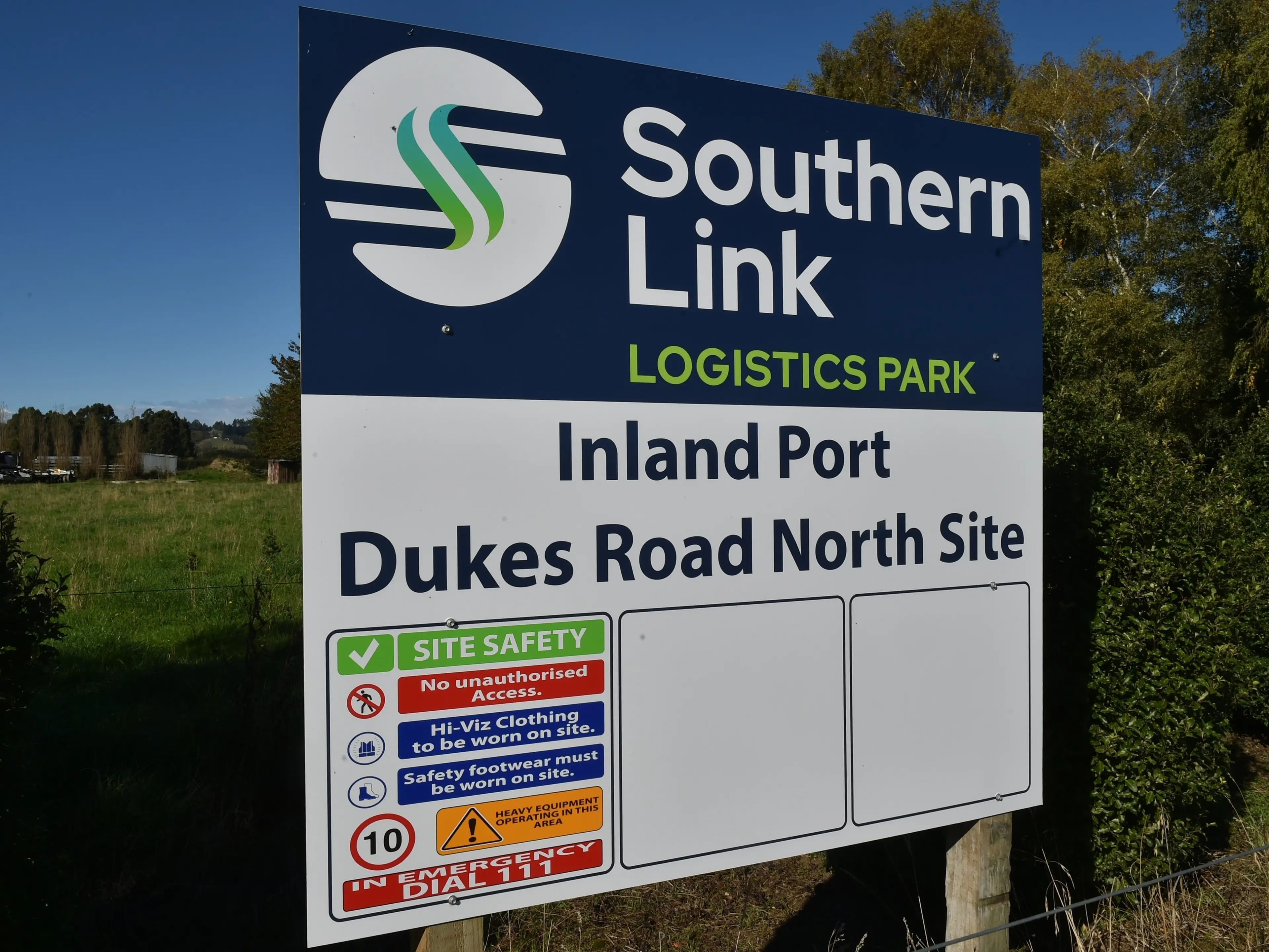 Planners of inland port say nothing has changed, despite decision about rival