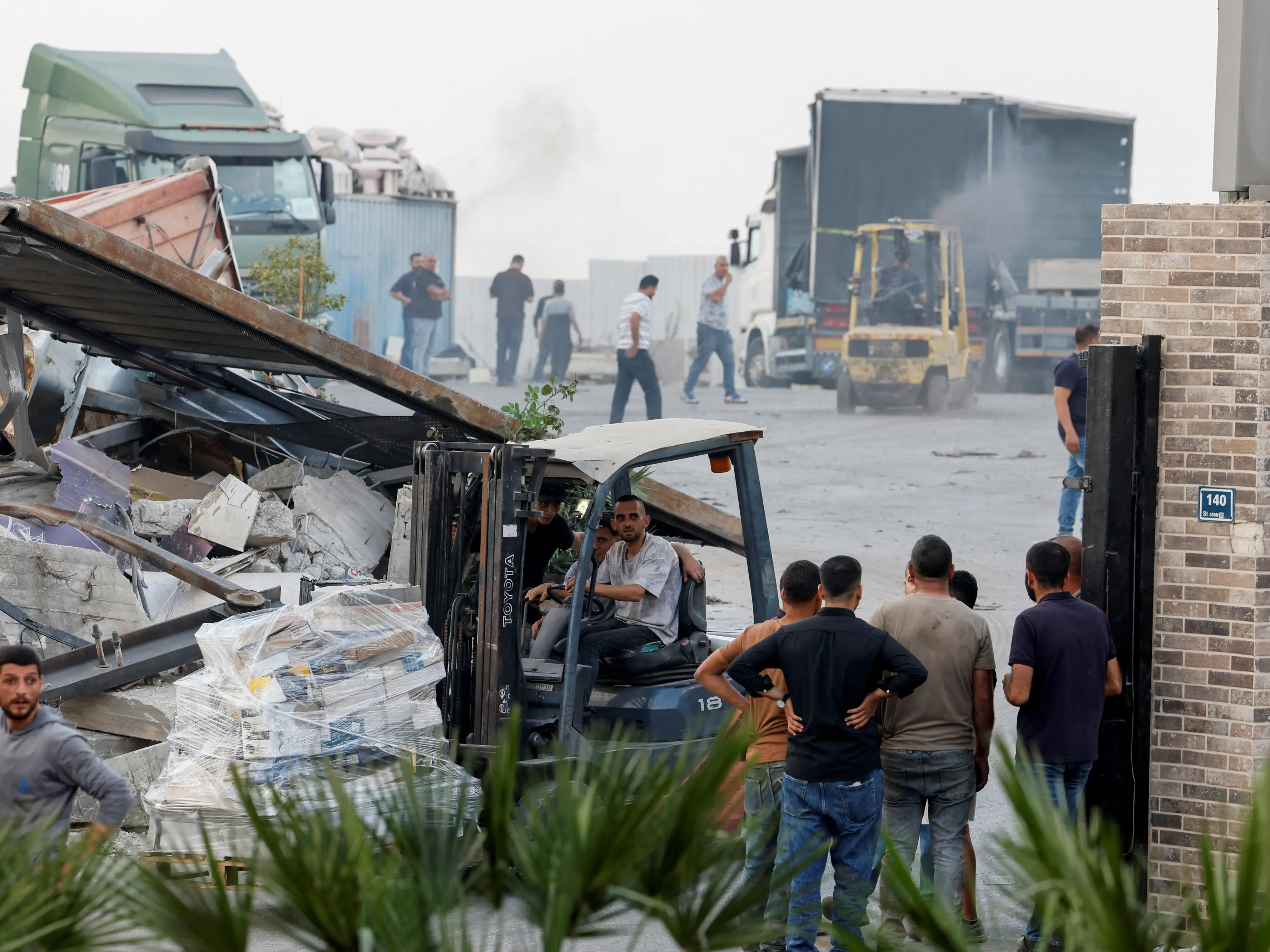 Israel forces 1200 Palestinians from their homes as ‘collective punishment’ for soldiers’ deaths