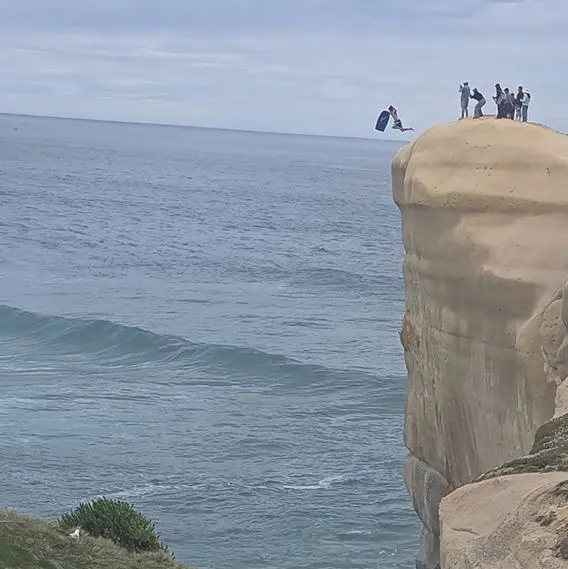 ‘Seriously dangerous’: Warning copycat Tunnel Beach jumps will end in tragedy