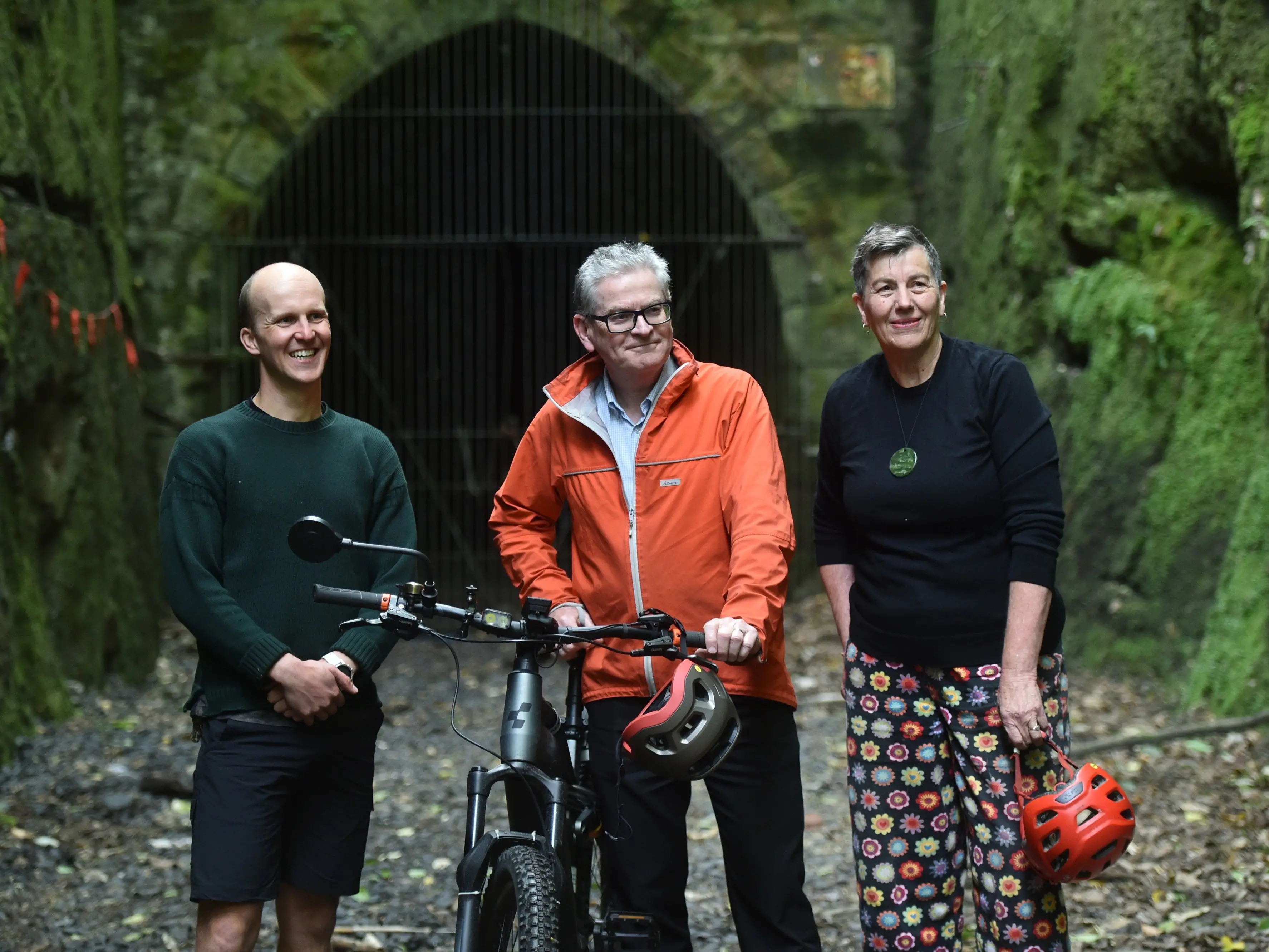 Caversham Tunnel works for shared path could be brought forward